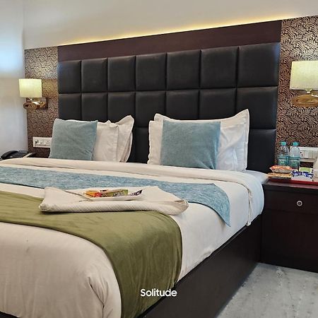 Solitude, The Boutique Hotel ฮัดวานี ภายนอก รูปภาพ