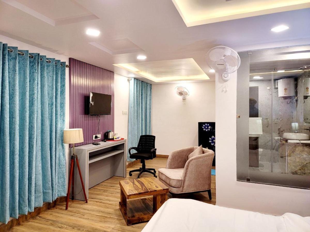 Solitude, The Boutique Hotel ฮัดวานี ภายนอก รูปภาพ
