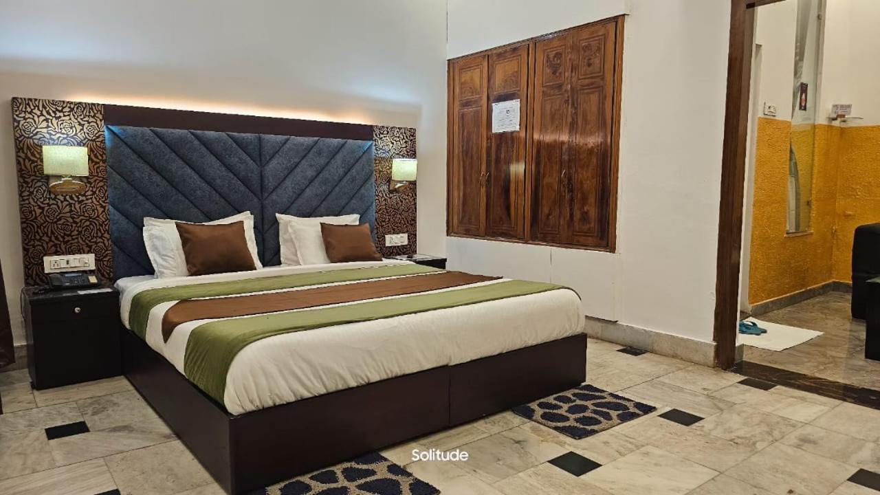 Solitude, The Boutique Hotel ฮัดวานี ภายนอก รูปภาพ