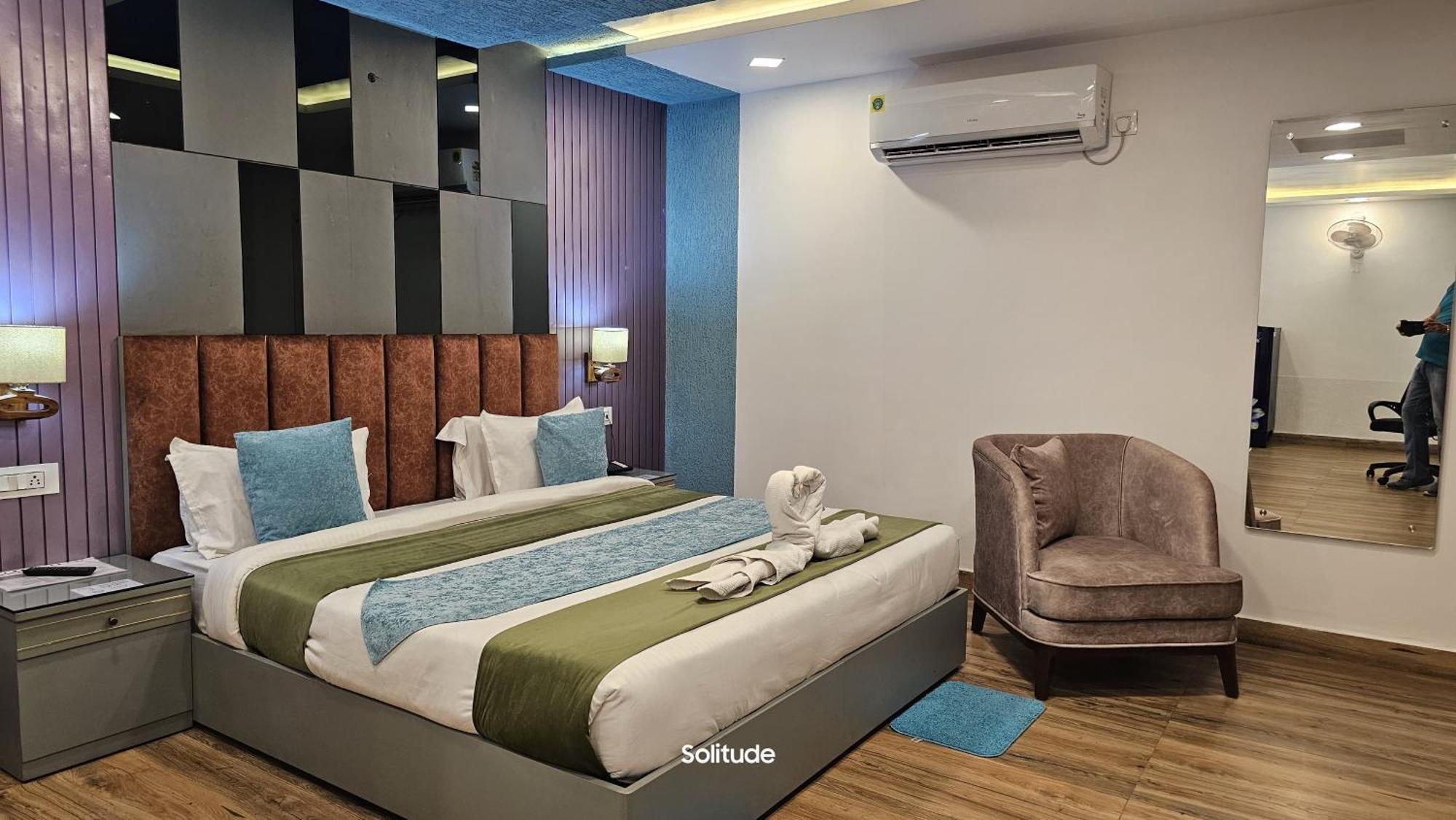 Solitude, The Boutique Hotel ฮัดวานี ภายนอก รูปภาพ